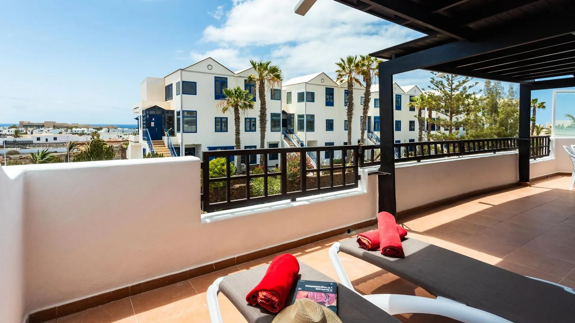 Apartment Golden - Los Pinos Costa Teguise Spain